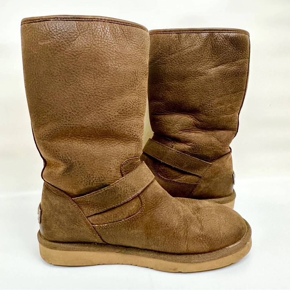 UGG Sutter Toast Boots 1005374 Women’s Size 8 Water Resistant